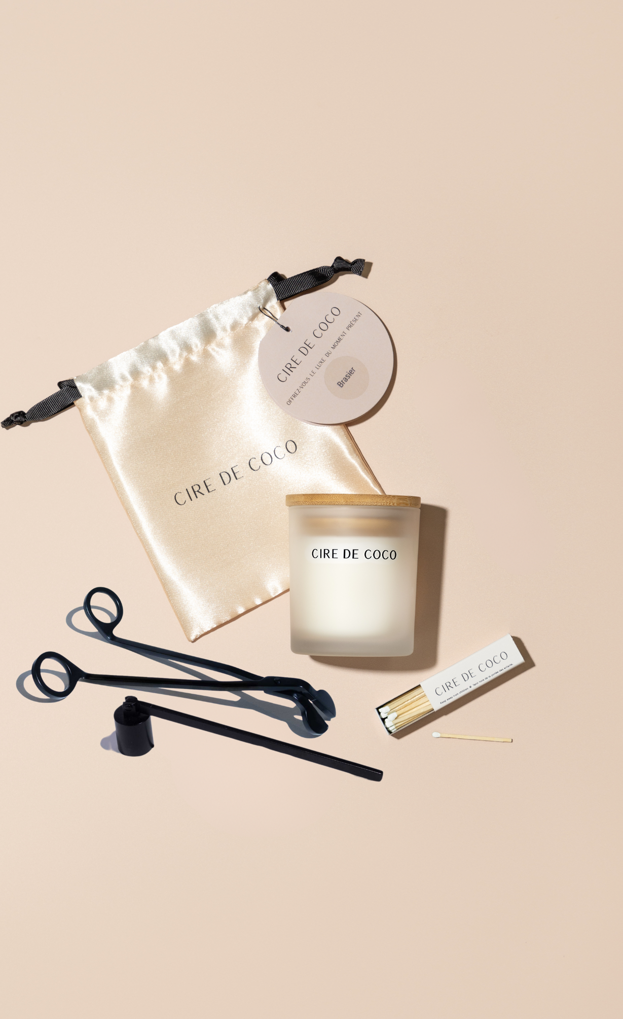 Coffret cadeau (bougie + accessoires)